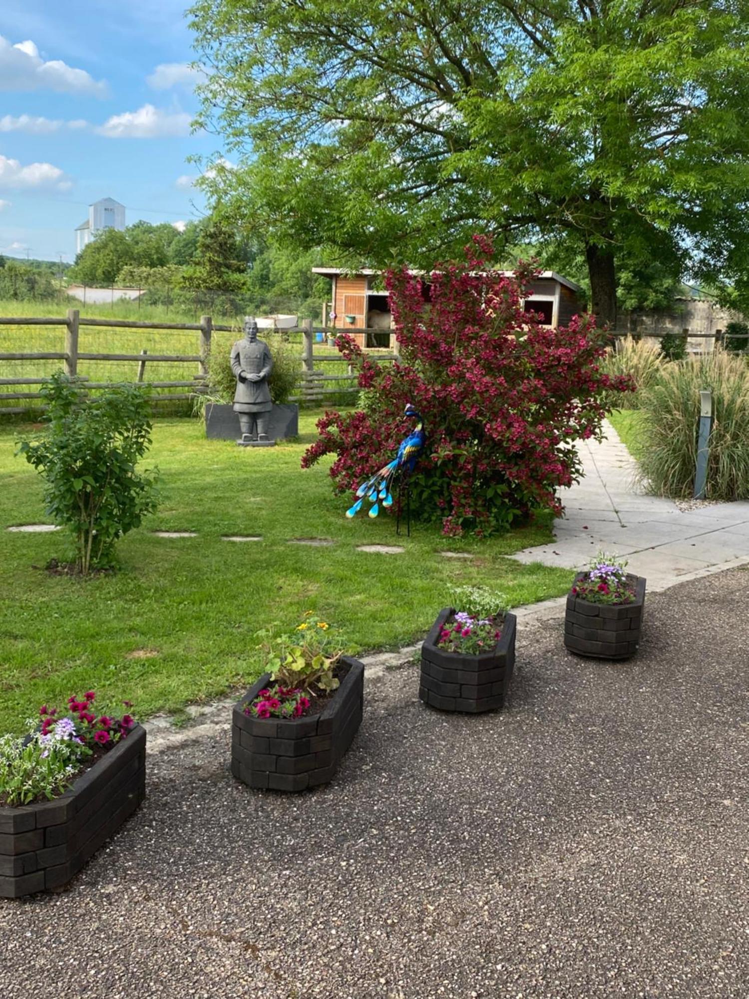 Domaine Nature Vacances Bernécourt Eksteriør billede